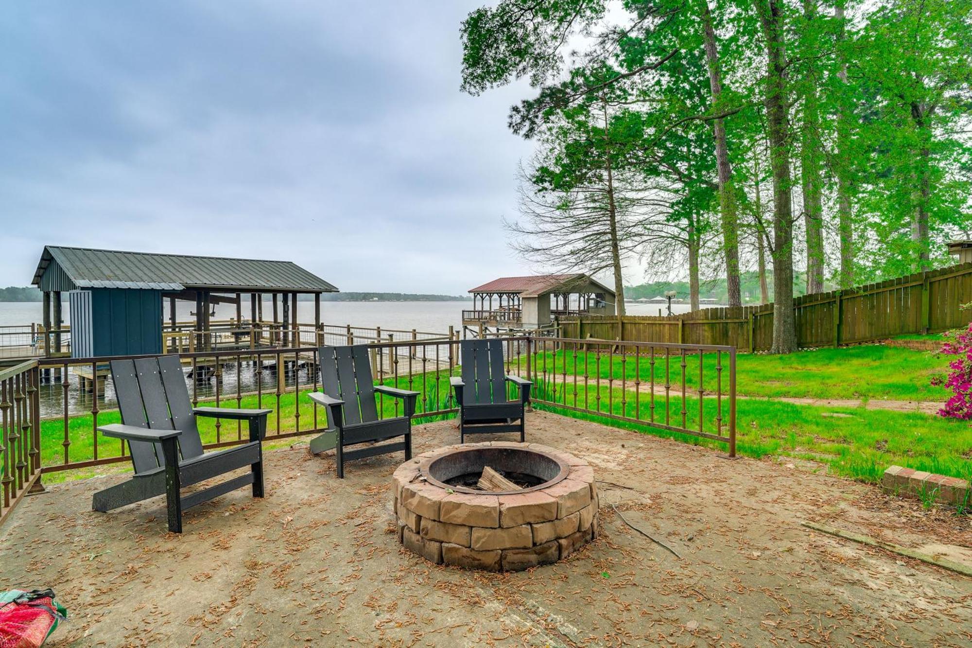 Waterfront House On Toledo Bend With Private Dock! Villa Alliance Exterior photo