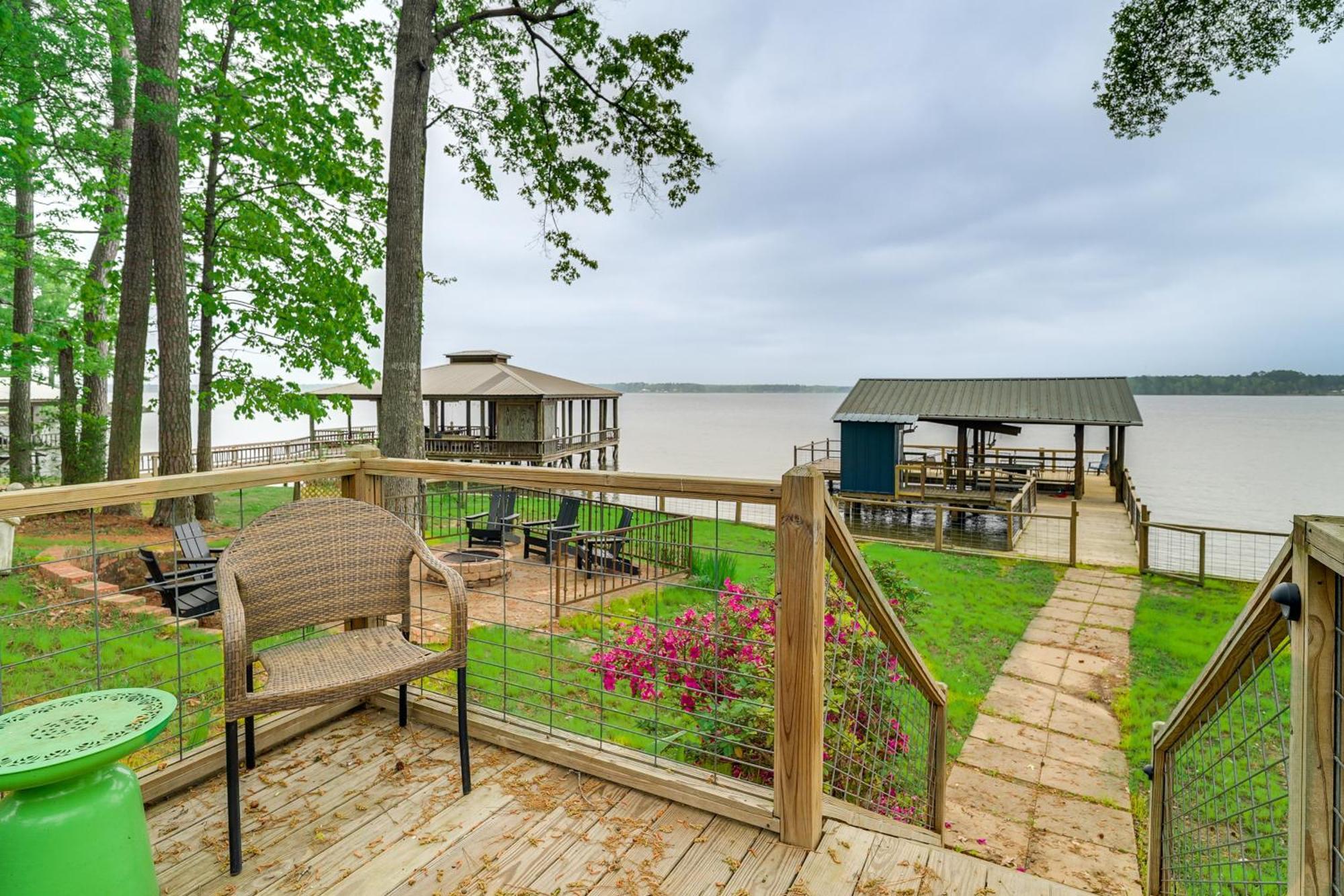 Waterfront House On Toledo Bend With Private Dock! Villa Alliance Exterior photo